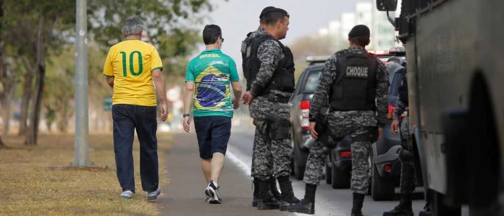 Tensión frente a la Corte de Brasil con ultraderechistas