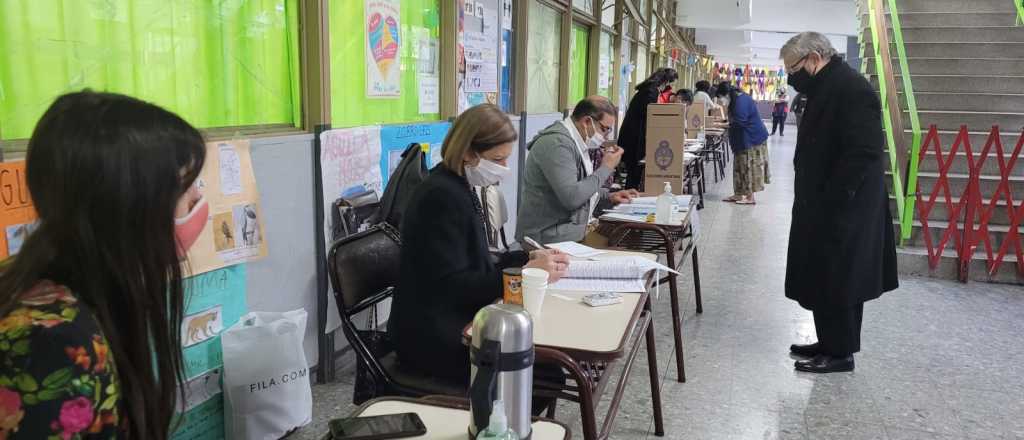 La encarnizada pelea entre la izquierda y los verdes en Mendoza 