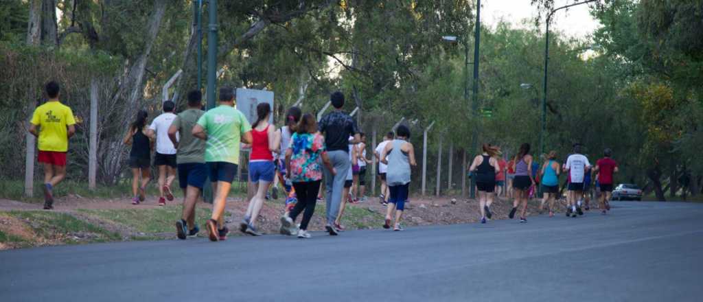 La Ciudad preparará a maratonistas para la Media Maratón Nocturna