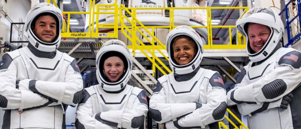 Partió el primer vuelo de turistas espaciales que viajan sin astronautas