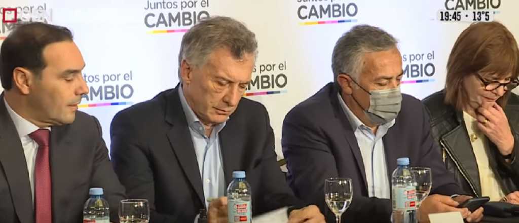 En las redes: las anotaciones ¿de Macri con errores ortográficos?