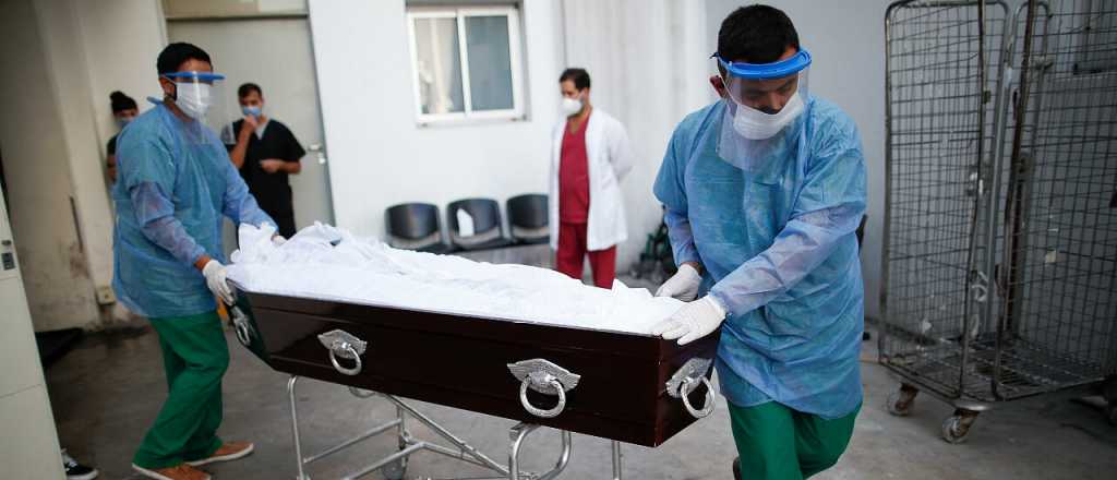Argentina superó los 120 mil fallecidos por Covid
