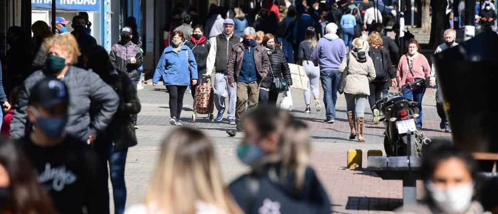 Argentina informó 93 muertos y 1.538 contagios este lunes