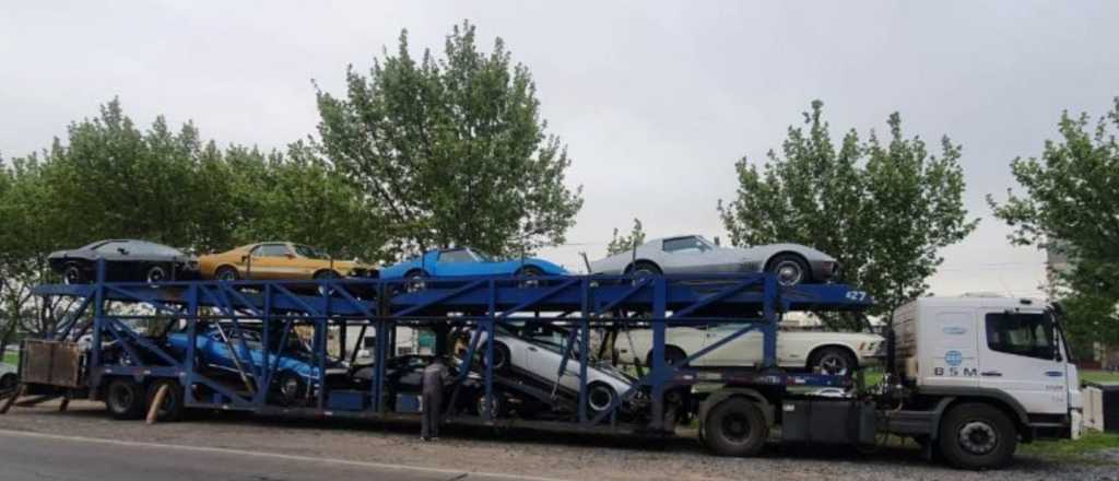 Reunión en Mendoza de autos clásicos