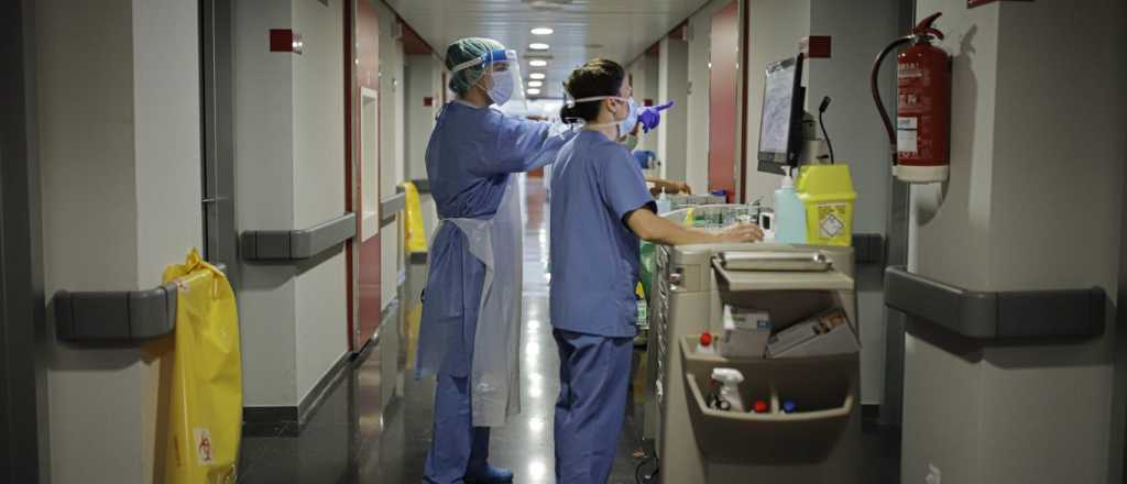 Por el aumento de las prepagas, más personas recurren al hospital público