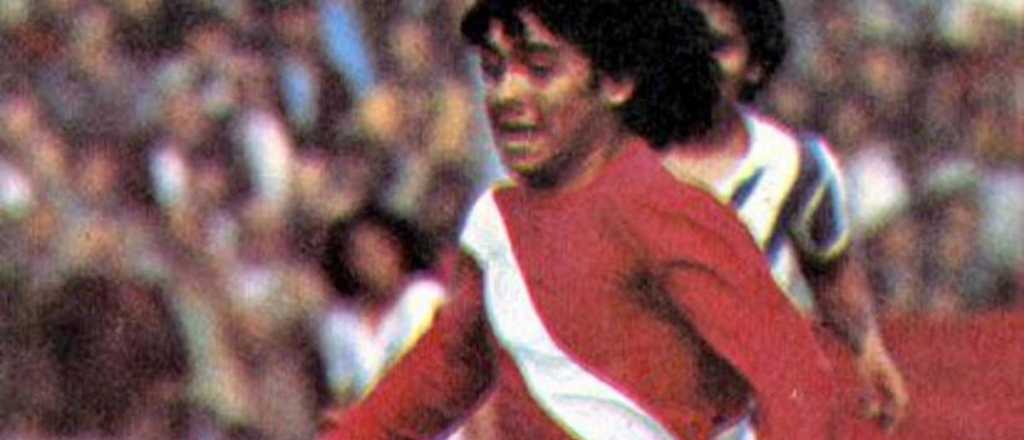 Fotos inéditas y emotivas a 45 años del debut de Maradona