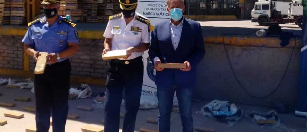 Secuestraron 400 kilos de marihuana en Desaguadero