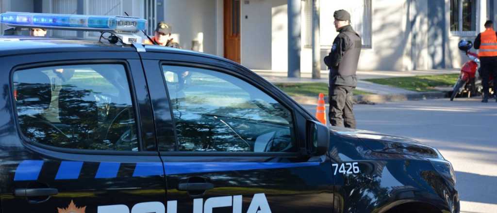 Le pidió comida, comió y luego lo mató