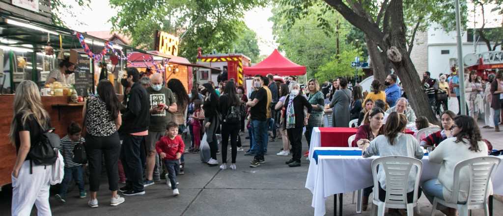 Francia se vivió a pleno en la Ciudad de Mendoza