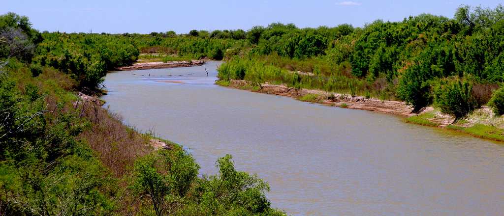 Mendoza firmó un convenio con San Luis por obras del Río Desaguadero