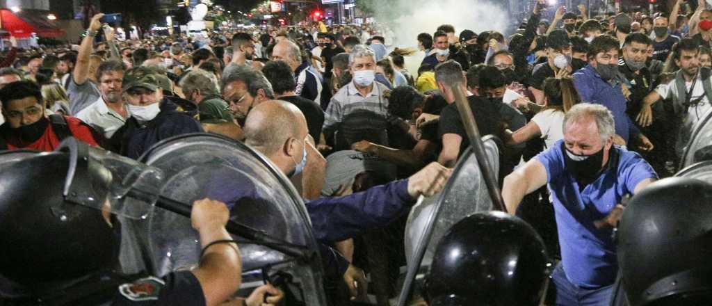 Videos: incidentes en la masiva marcha por el kiosquero asesinado