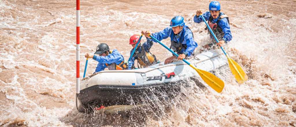 Chicos mendocinos salieron campeones argentinos de rafting