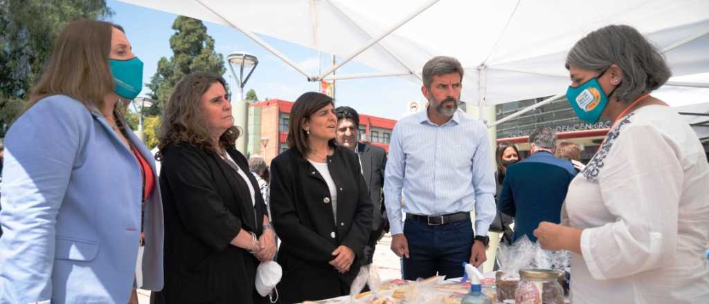 Juri y Vicario juntas en el Foro de Identidad Gastronómica