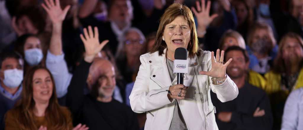 Bullrich acusó al presidente de "estúpidas decisiones"