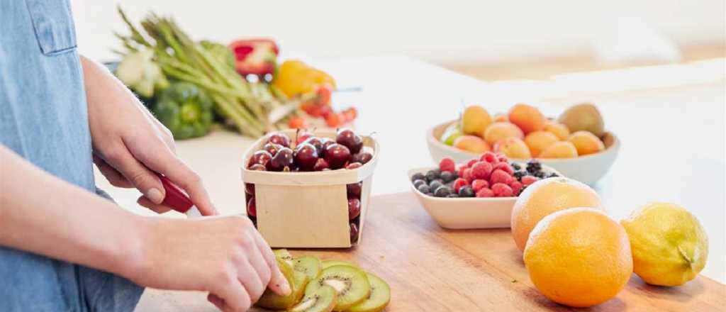 ¿Cuáles son las frutas que debés consumir este verano?