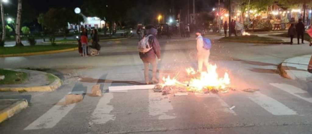 El gaucho que corrió a mapuches en El Bolsón: "Donde vengan, vamos a ir"