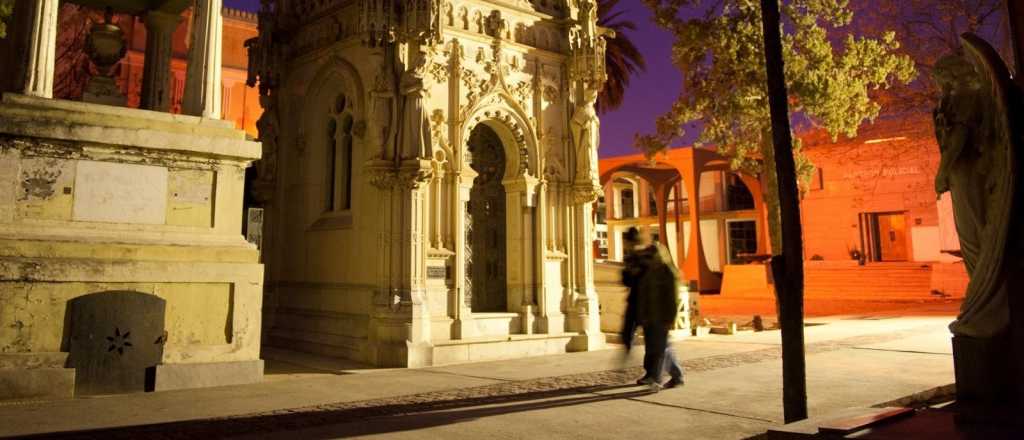 Este sábado hay noche de cuentos en el Cementerio de la Ciudad