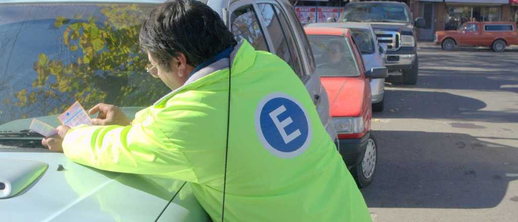 La Muni de Mendoza no cobrará estacionamiento el 24 y el 31