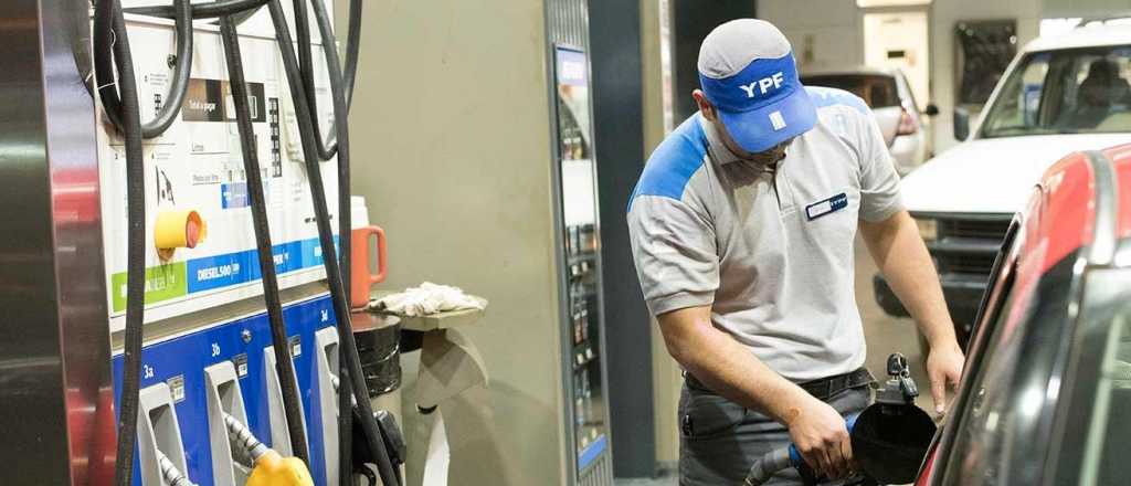 Pese a 10 aumentos en el año, la nafta sigue debajo de la inflación