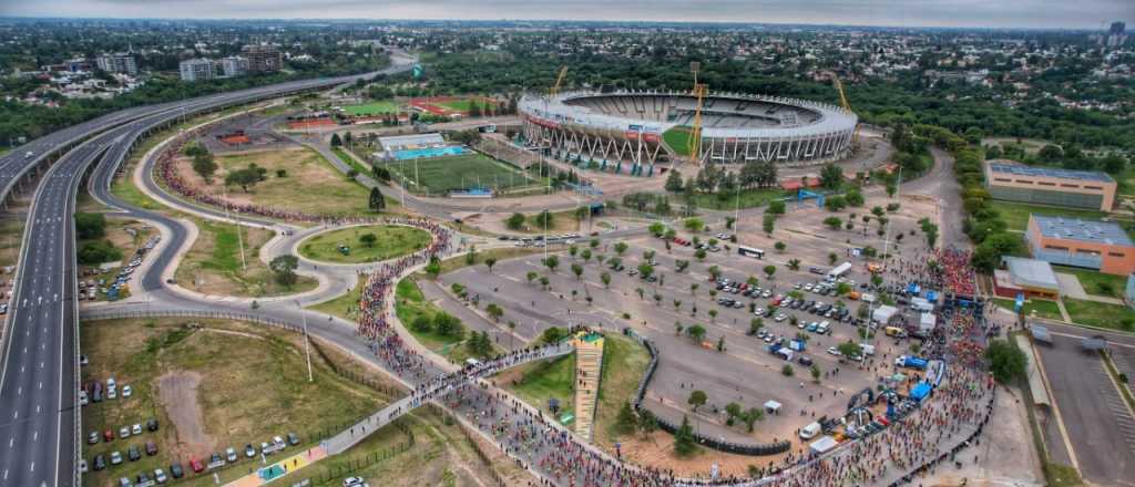 Se desplomó mientras corría la maratón de Córdoba y murió