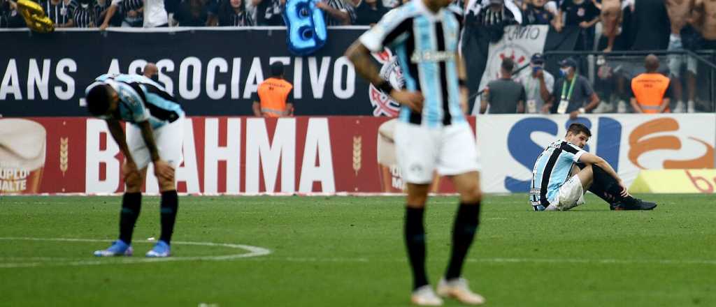 Impactante golpe para el fútbol de Brasil: descendió Gremio