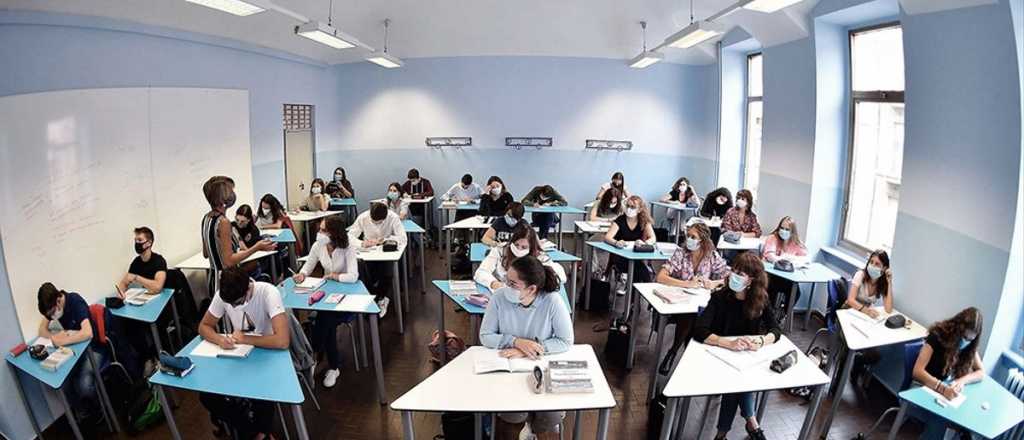 El Gobierno anunció presencialidad plena en las escuelas en 2022