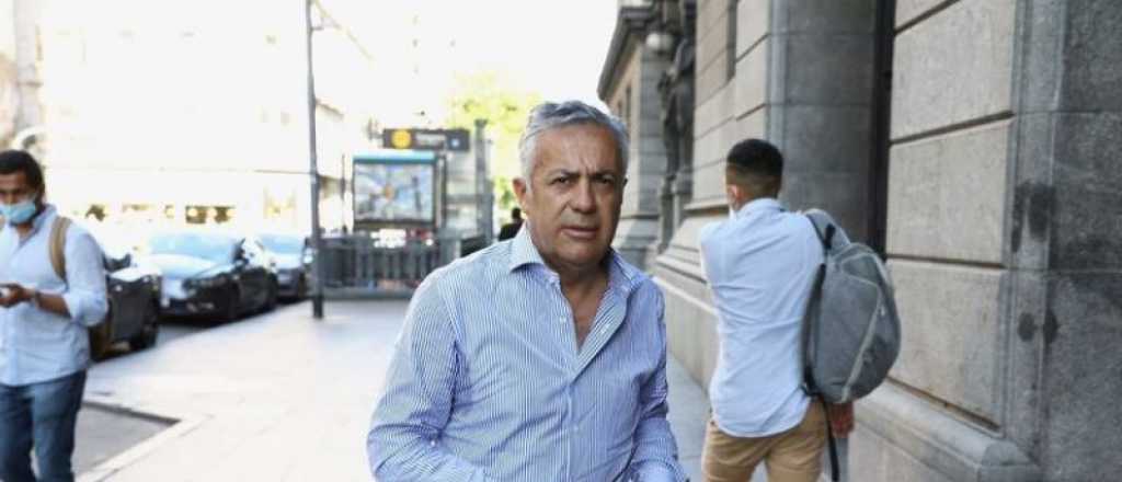 Cornejo: "No son buenas las experiencias de porteños presidiendo el país"