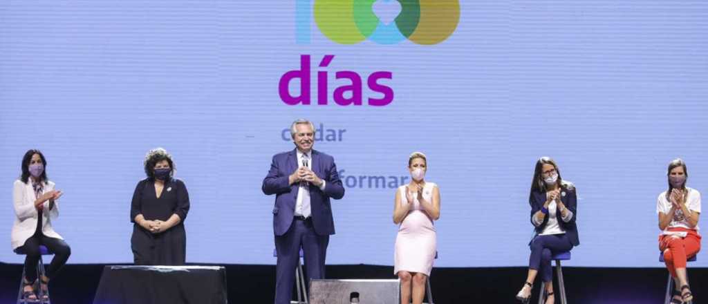 Alberto Fernández dijo que va a ser "el primer feminista"