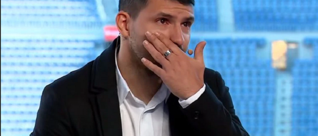 Los mensajes de la Selección y clubes para Agüero : "Gracias Kun"