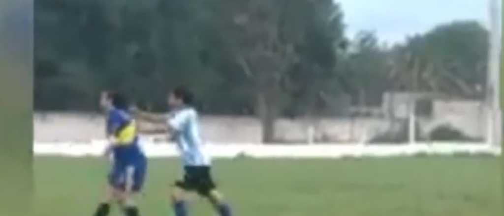 Video: jugadoras de fútbol femenino terminaron a las trompadas en Salta