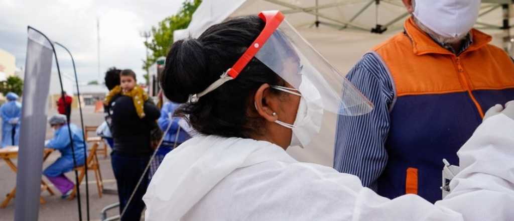 Mendoza reportó más de 3 mil casos de coronavirus y 6 muertos