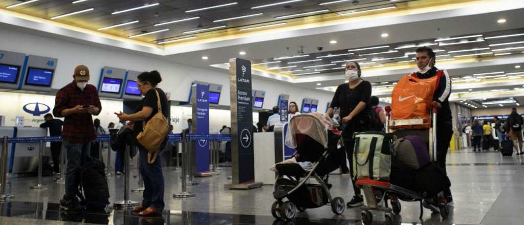 Covid: nuevos requisitos para quienes ingresen o regresen a la Argentina