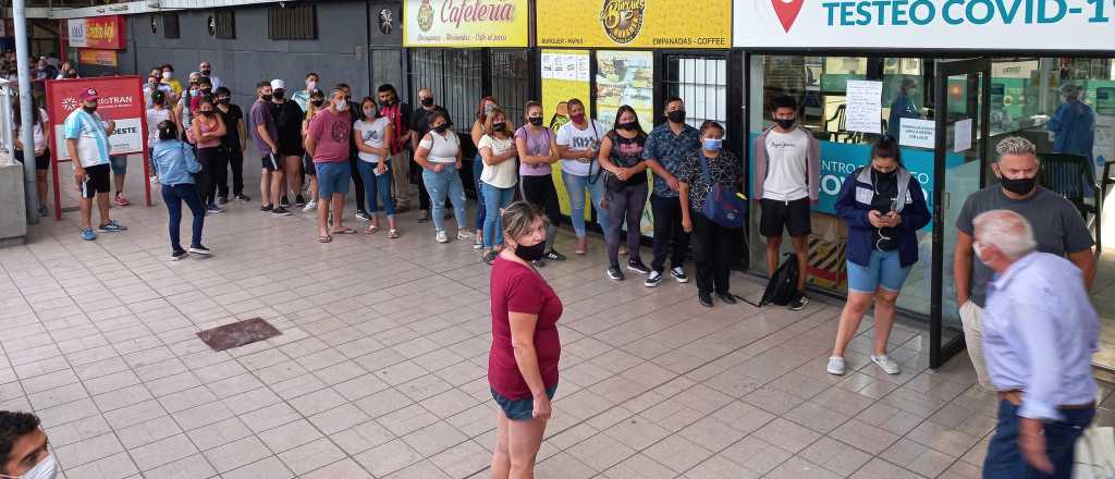 Coronavirus en Mendoza: más de la mitad de los testeados dio positivo