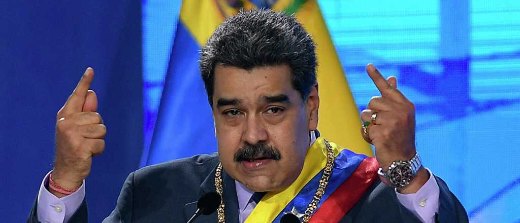 Después de adelantar la Navidad, Maduro le dijo "imbécil" a Milei