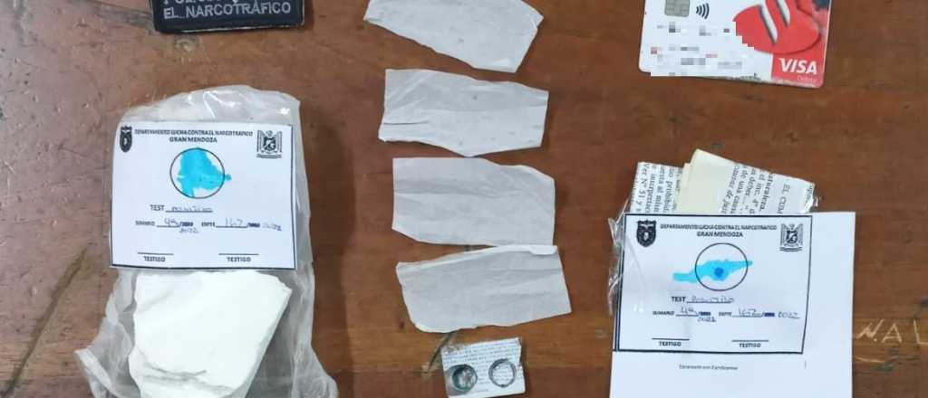 Detuvieron a un hombre con cocaína en Las Heras