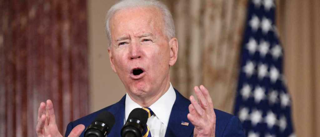 Biden condenó el ataque a Ucrania: "El mundo hará que Rusia rinda cuentas"