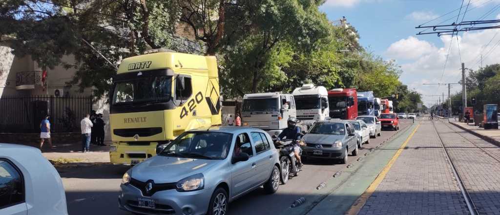 Camioneros protestaron en el centro por las condiciones en la frontera