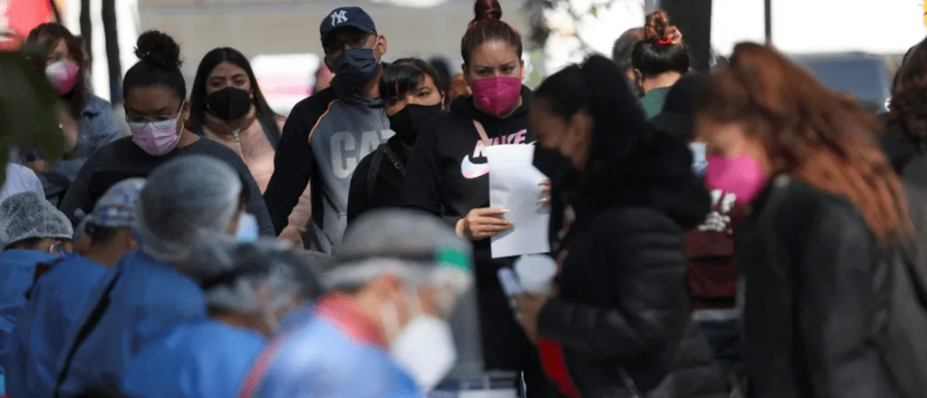 México aplicará dosis de refuerzo a mayores de 40 años