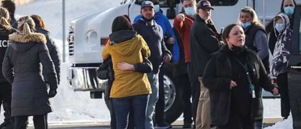 Dos tiroteos, en una escuela y en una universidad de EEUU, dejaron 3 muertos