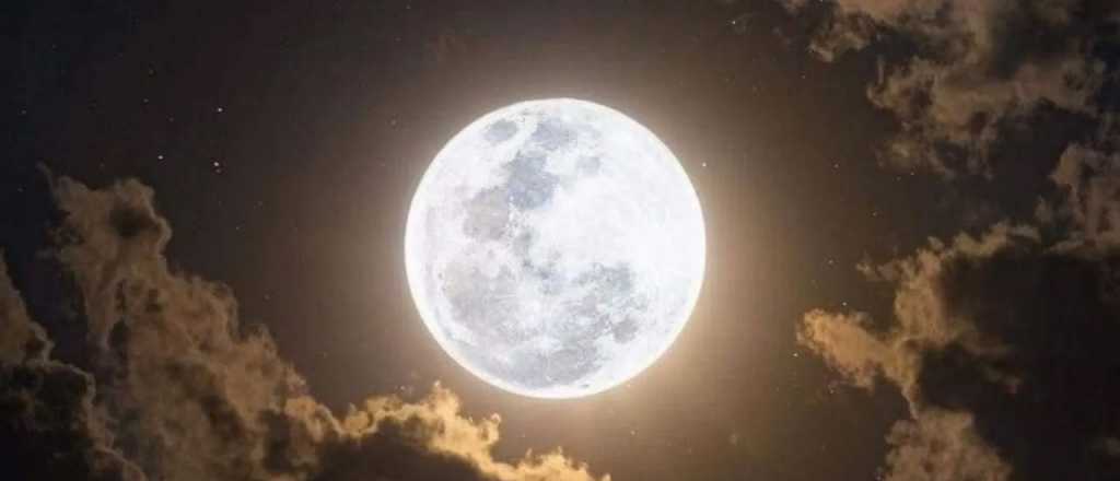 Luna llena de febrero 2024: ¿cuándo es y cómo manifestar tus deseos?