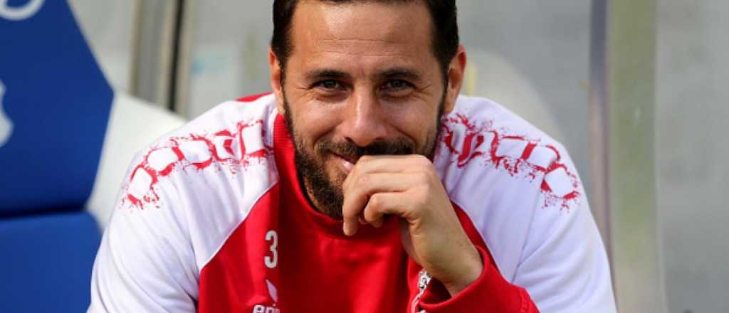 La FIFA le concedió el máximo honor: Pizarro se convirtió en leyenda