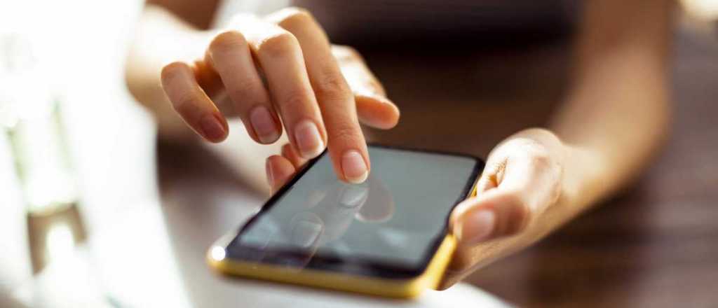 Cuáles son los cambios obligatorios en celulares que busca el Gobierno 