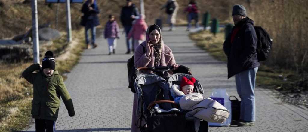 Ya son 86 los argentinos que salieron de Ucrania