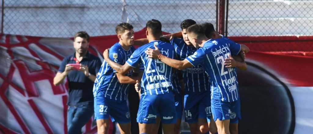 Godoy Cruz logró un gran triunfo ante Huracán de Parque Patricios