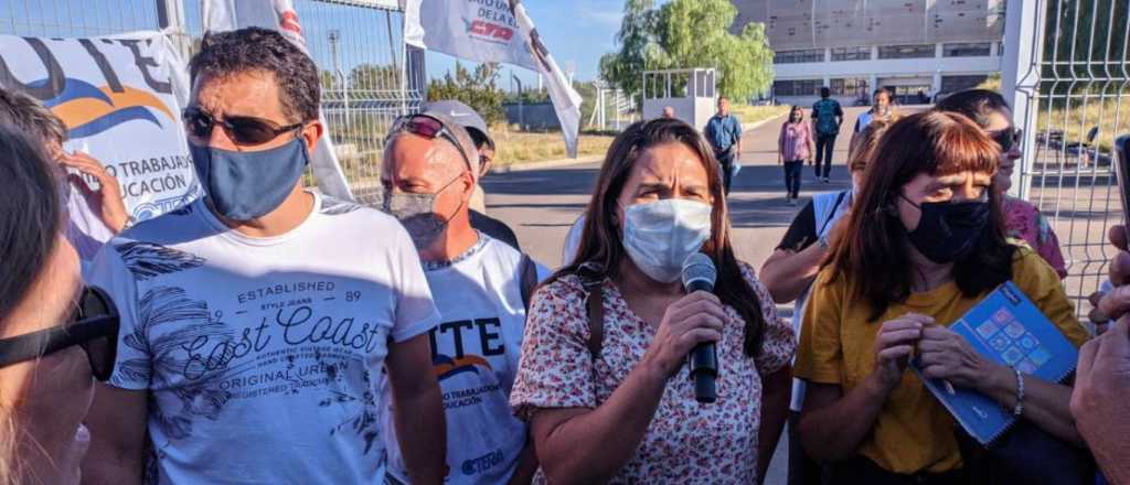 Qué dice el acuerdo salarial que firmaron el SUTE y el Gobierno