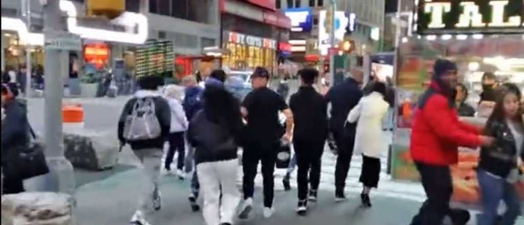 Corridas y pánico en el Time Square de Nueva York por una explosión