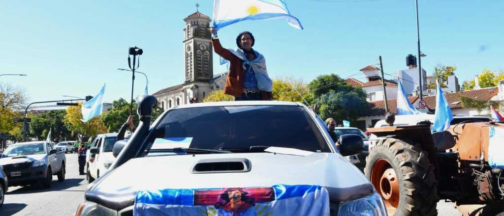 #23A: La marcha de los tractores se instaló en Plaza de Mayo