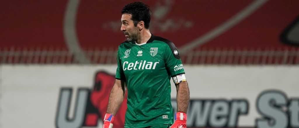 El insólito error "de principiante" que atormenta a Gigi Buffon