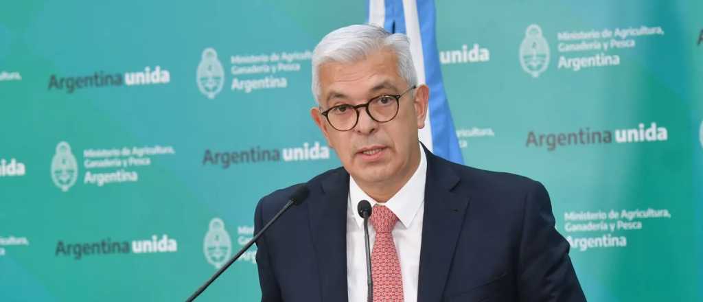 El ministro de Agricultura aseguró que no habrá suba de retenciones