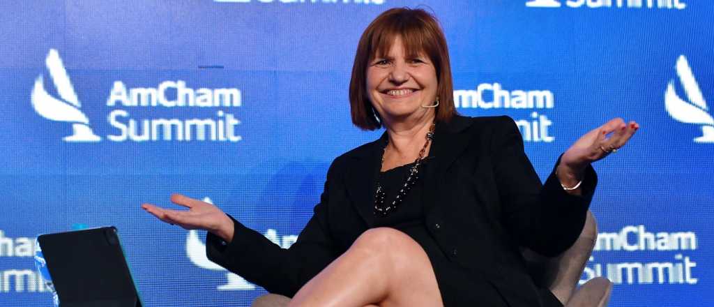 Bullrich aseguró que dolarizará al país si es presidenta